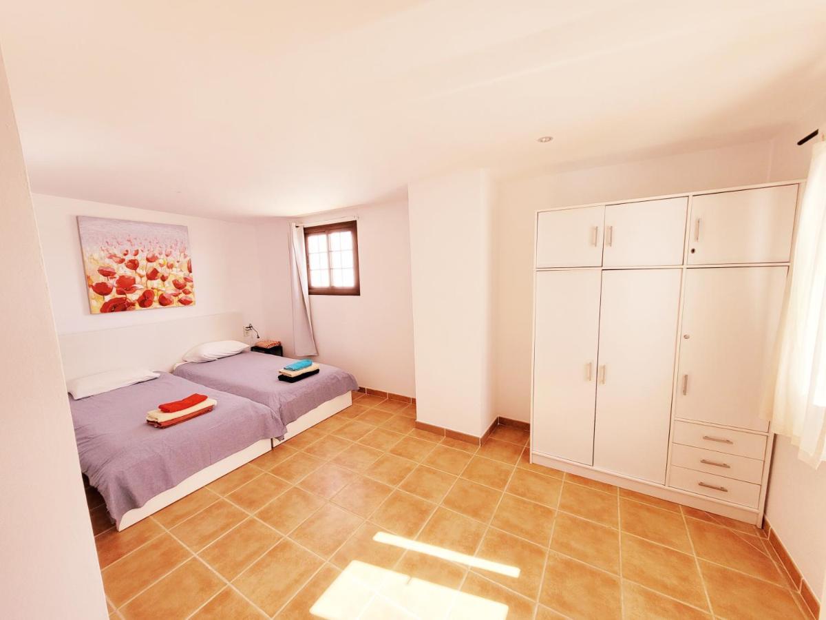 Villatommy Heated Pool, Hottub, Fast Wifi Lajares Exterior photo