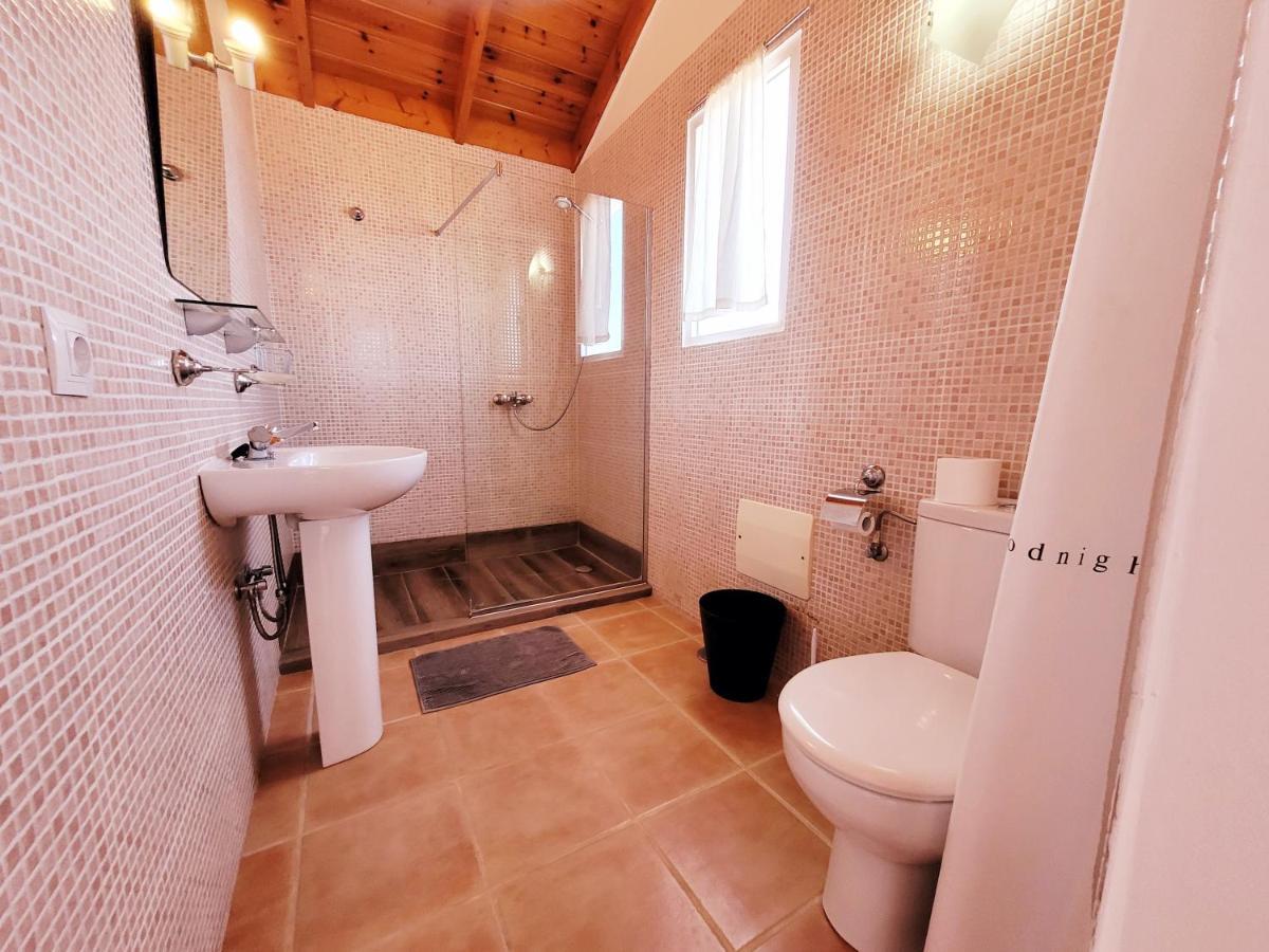 Villatommy Heated Pool, Hottub, Fast Wifi Lajares Exterior photo