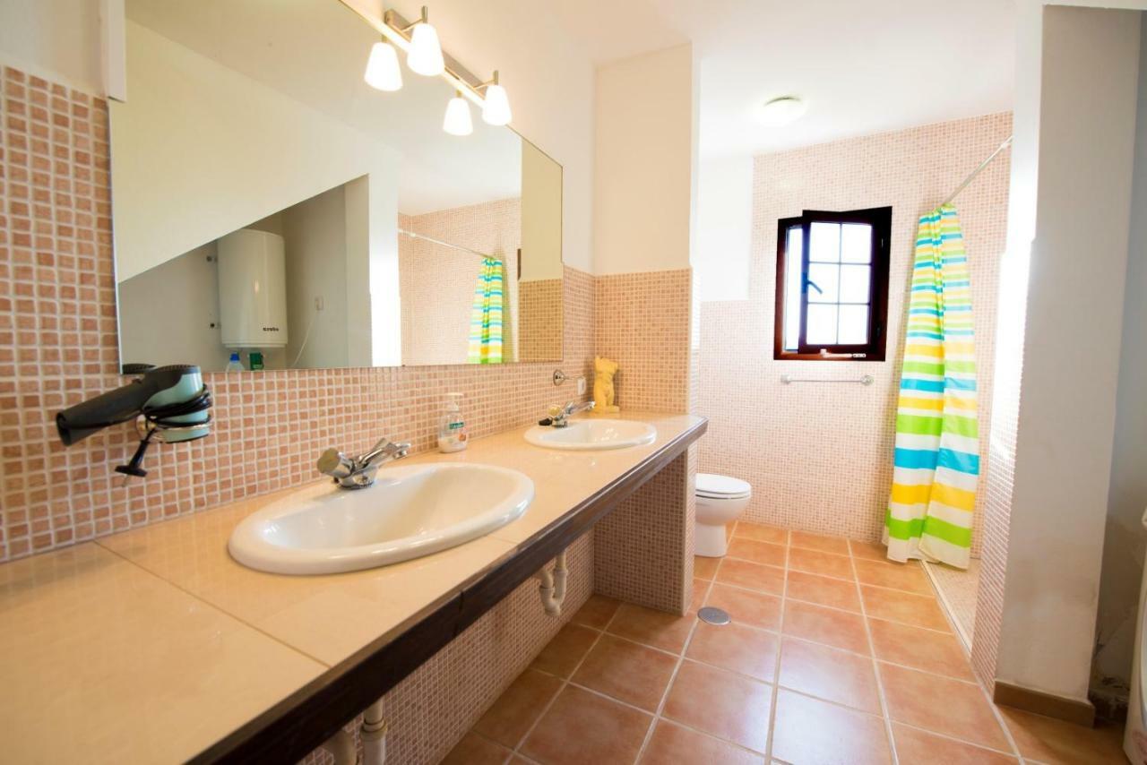 Villatommy Heated Pool, Hottub, Fast Wifi Lajares Exterior photo